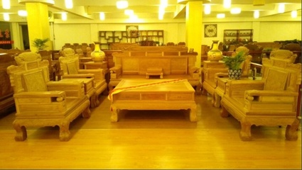 铭佳坊红木馆 真诚待客 诚信立业 铸就红木家具品牌